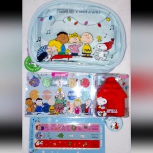 PEANUTS WET N WILD EYESHADOW MAKEUP PALLET,LIP GLOSS,NAIL FILES, SPONGE CASE!NIB
